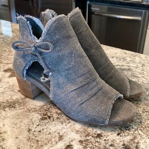 Very G Gypsy Jazz shoes